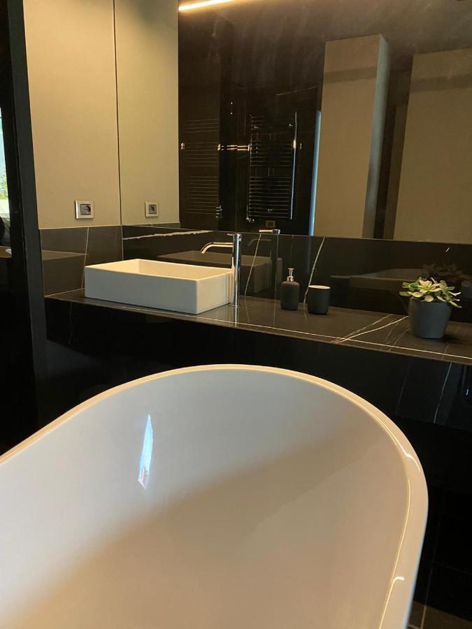 Bv Hotel Brignano Gera d'Adda Esterno foto